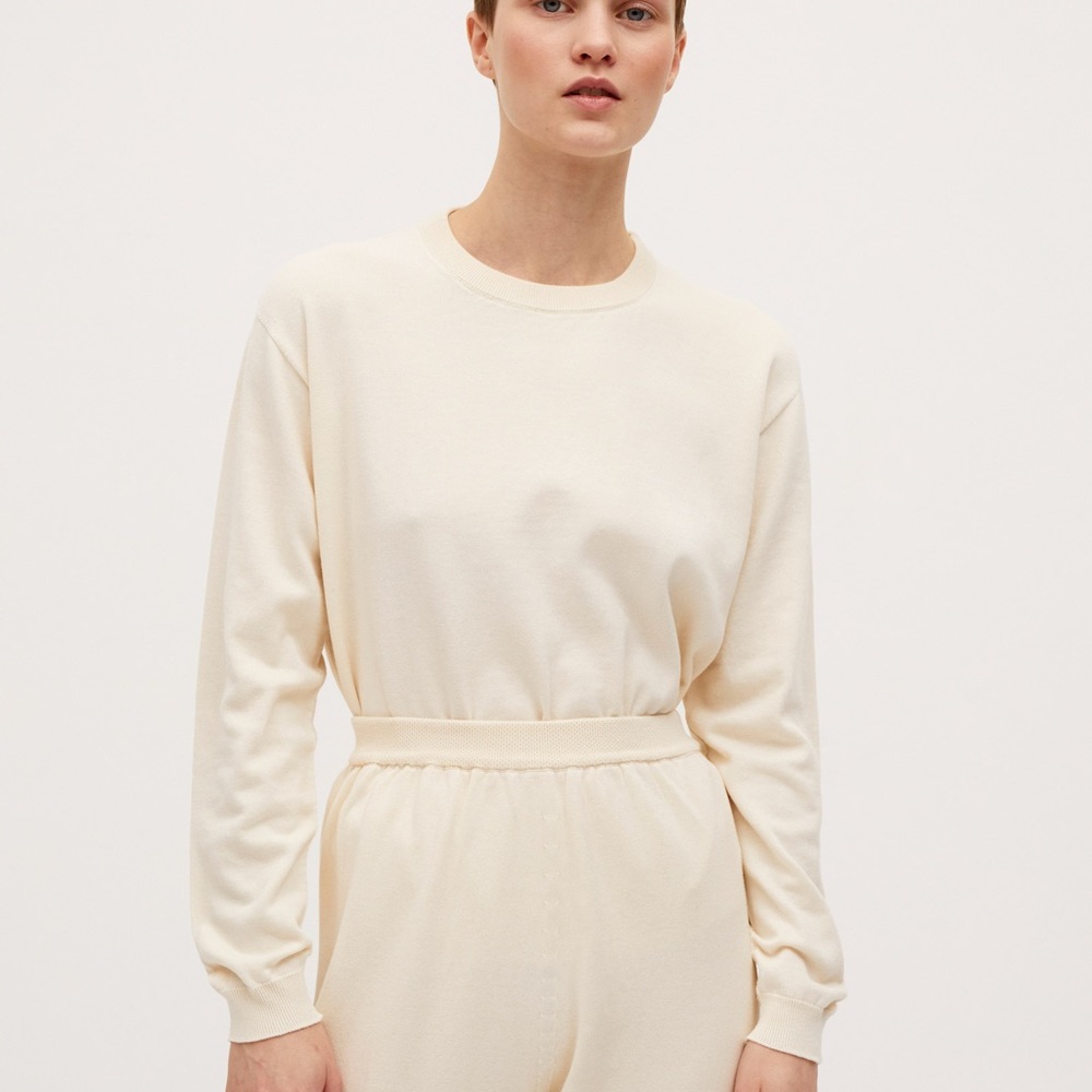 Babaa Jumper no37 in Natural. One Size.